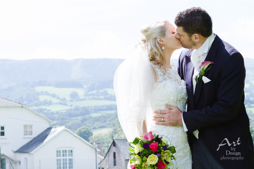 wedding photography glangrwyney court