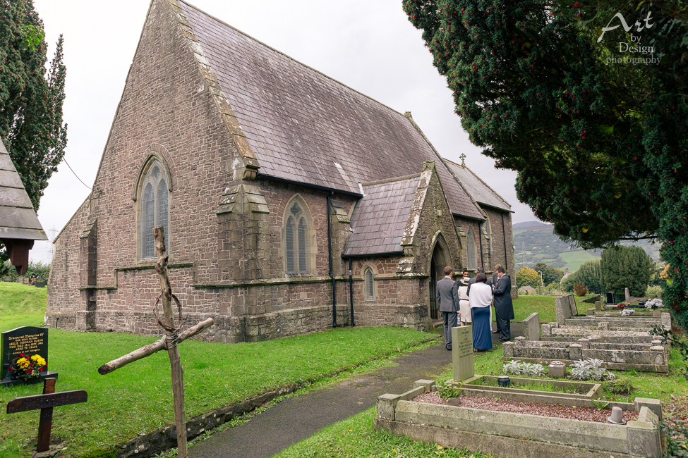 wedding photographer south wales - peterstone court 