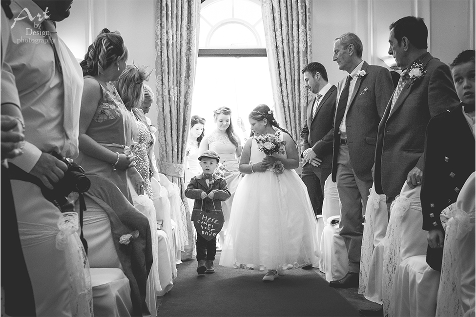 Wedding photographer Llansantffraed Court