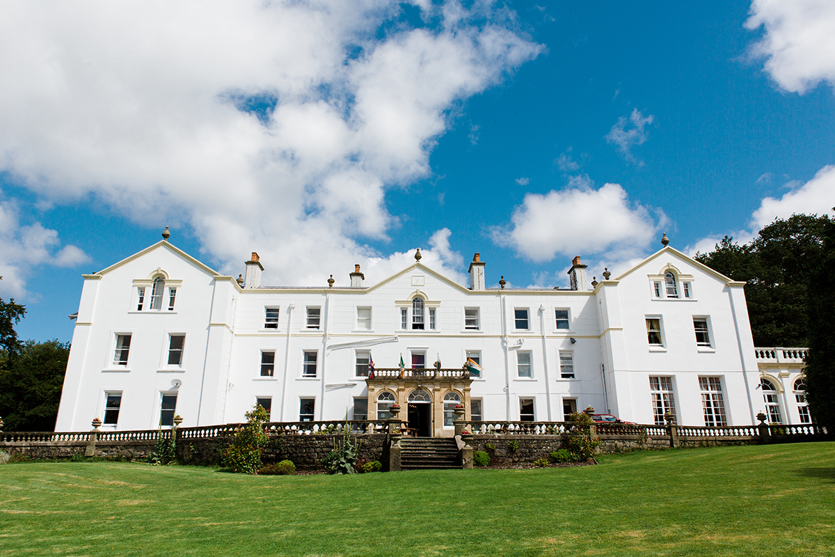 wedding photographer court colman manor