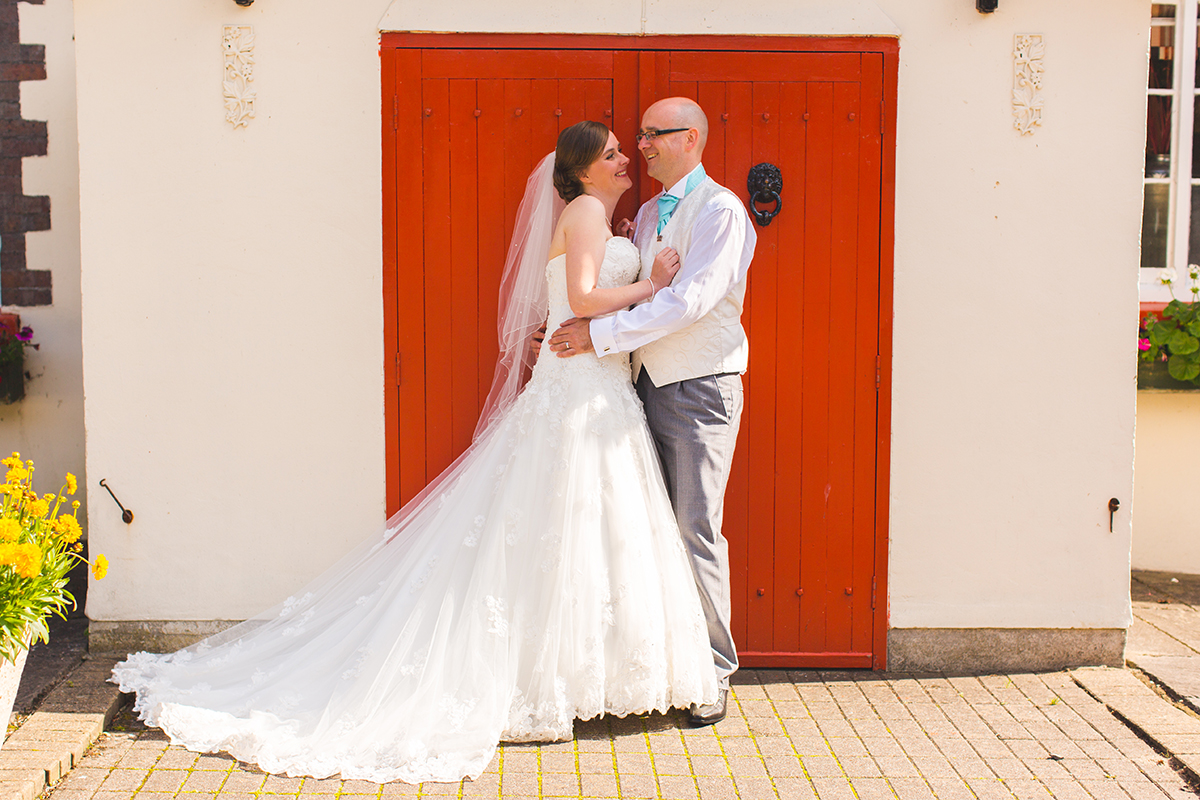 wedding photographer court colman manor