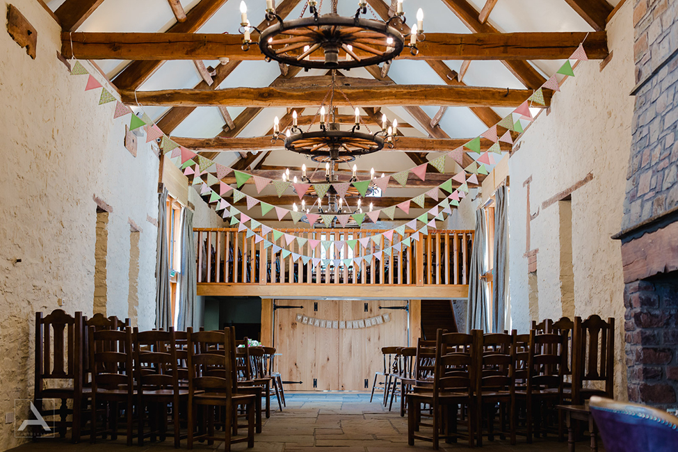 wedding photography barn at brynich