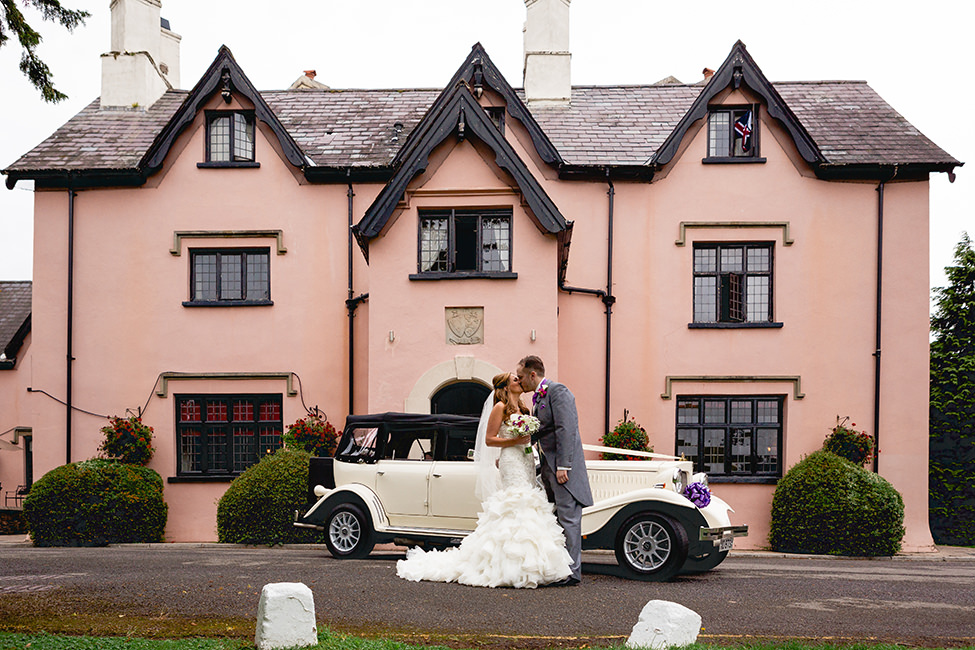 Cwrt bleddyn Hotel Wedding Photographer