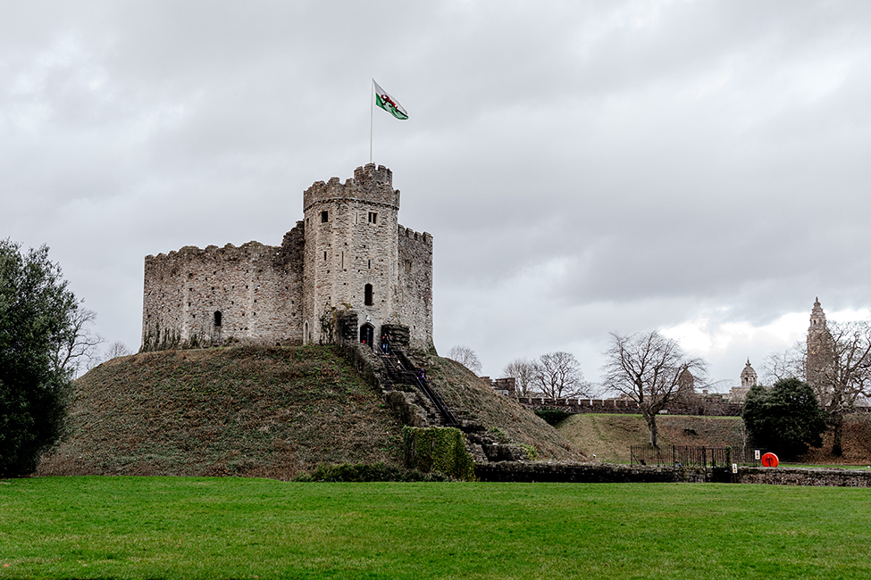 Wedding Photography Cardiff Castle | Art by Design