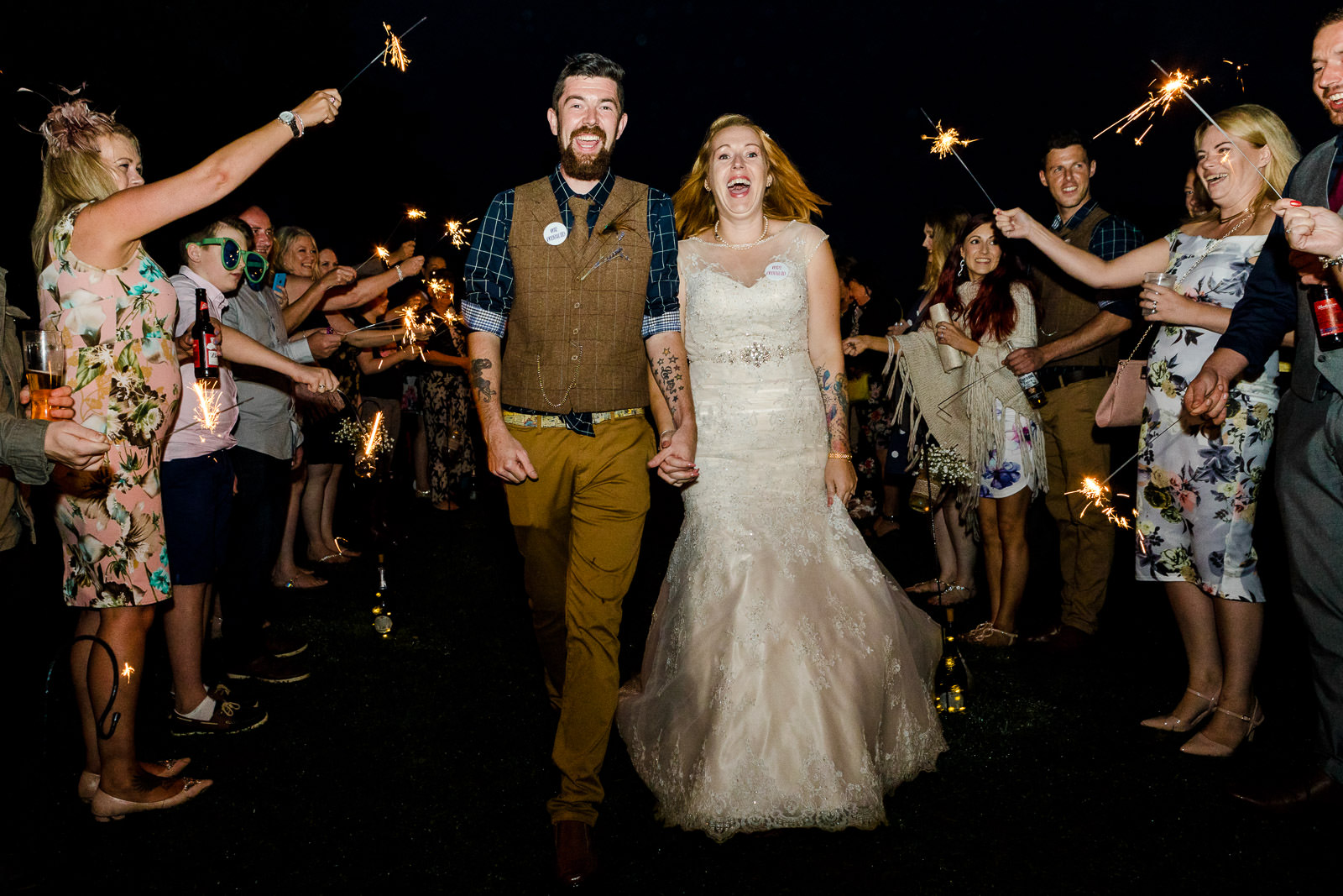 Read more about the article West Wales Wedding Photography | Country Wedfest