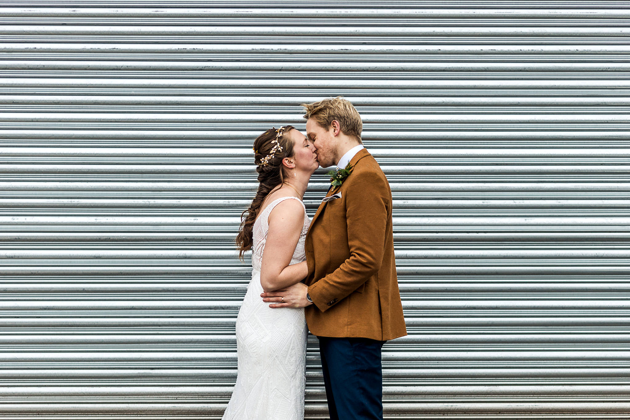 The Gathering Barn Wedding - Art by Design Photography - Wedding Photographer wiltshire