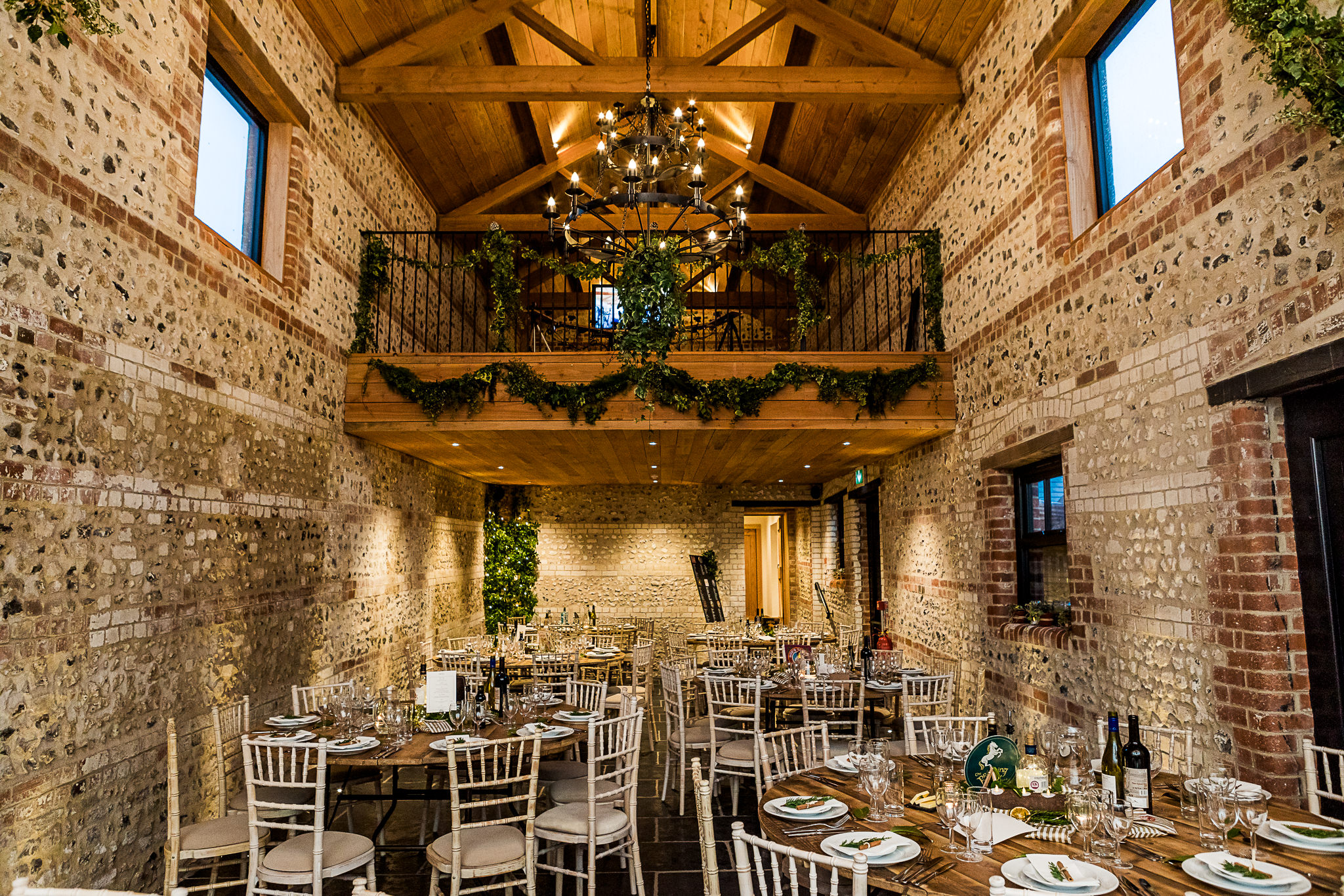 The Gathering Barn Wedding - Art by Design Photography