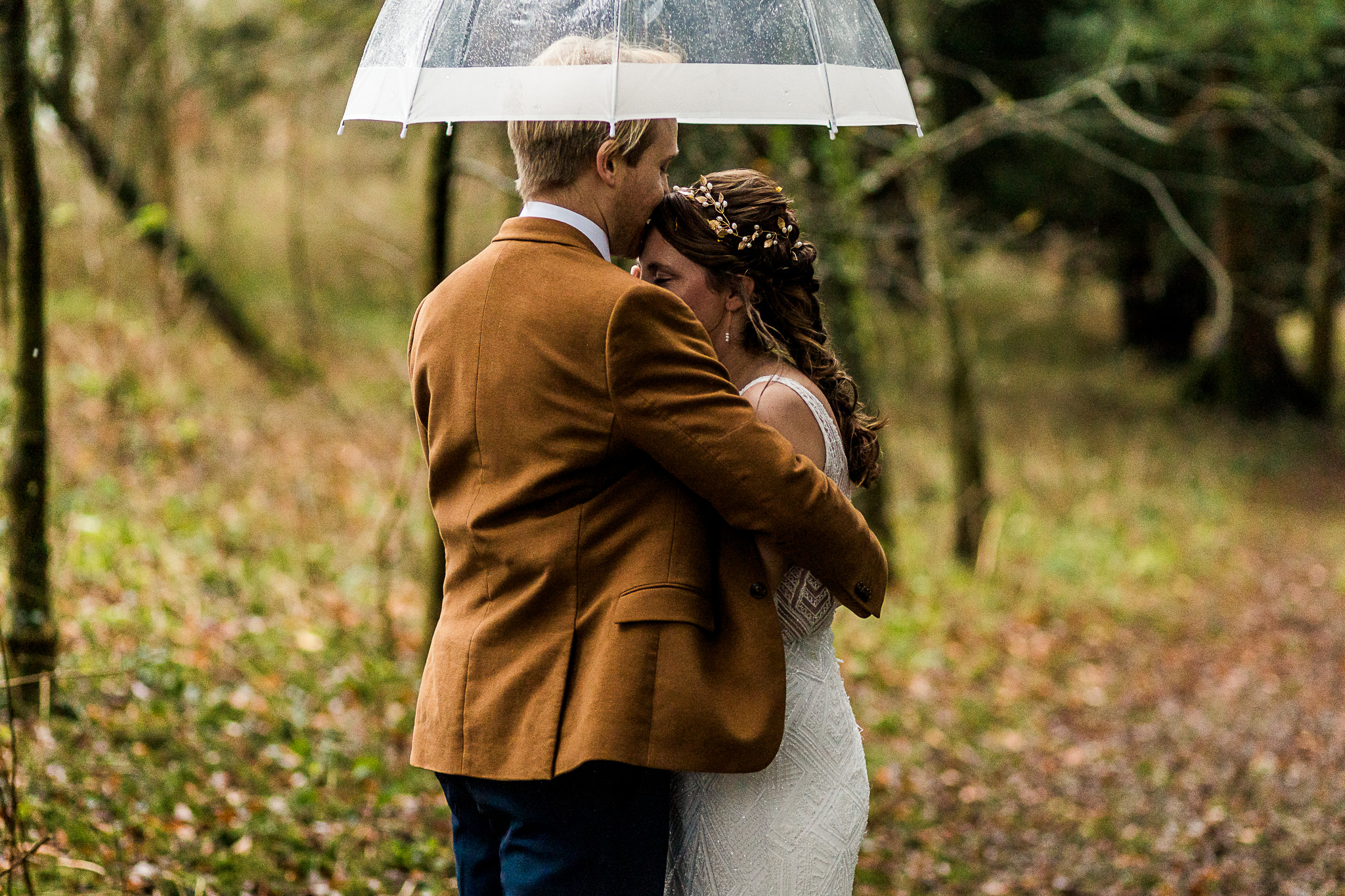 The Gathering Barn Wedding - Art by Design Photography - Wedding Photographer wiltshire