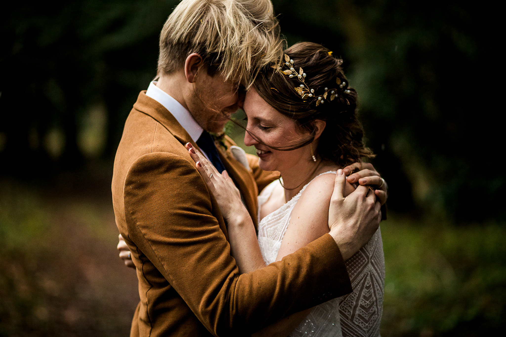 The Gathering Barn Wedding - Art by Design Photography - Wedding Photographer wiltshire