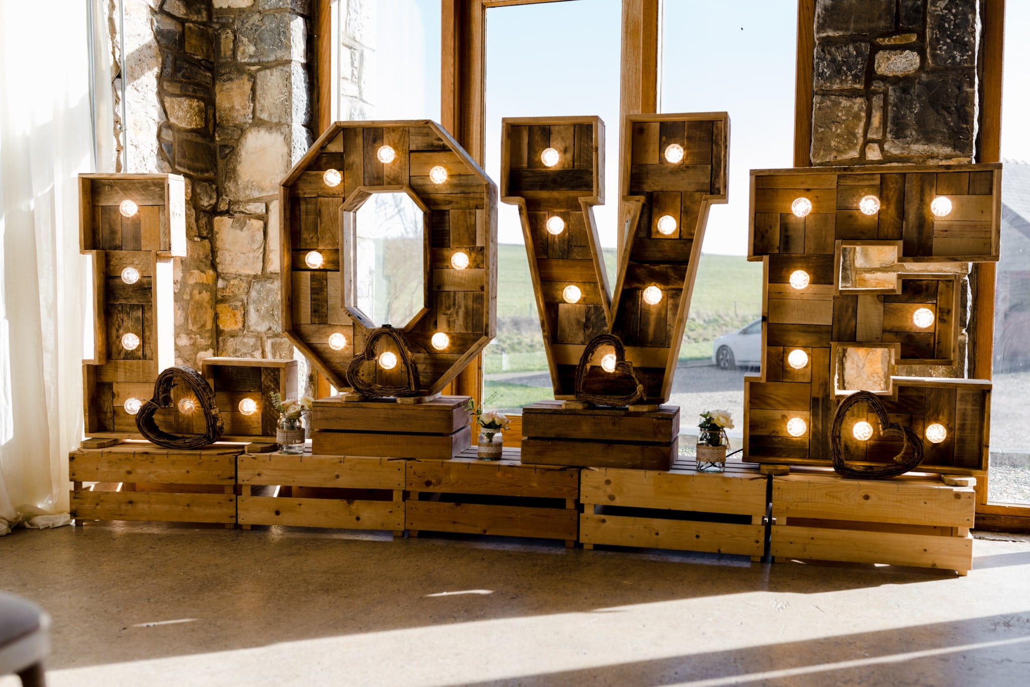 Rosedew Farm wedding Photography-27- Art by Design