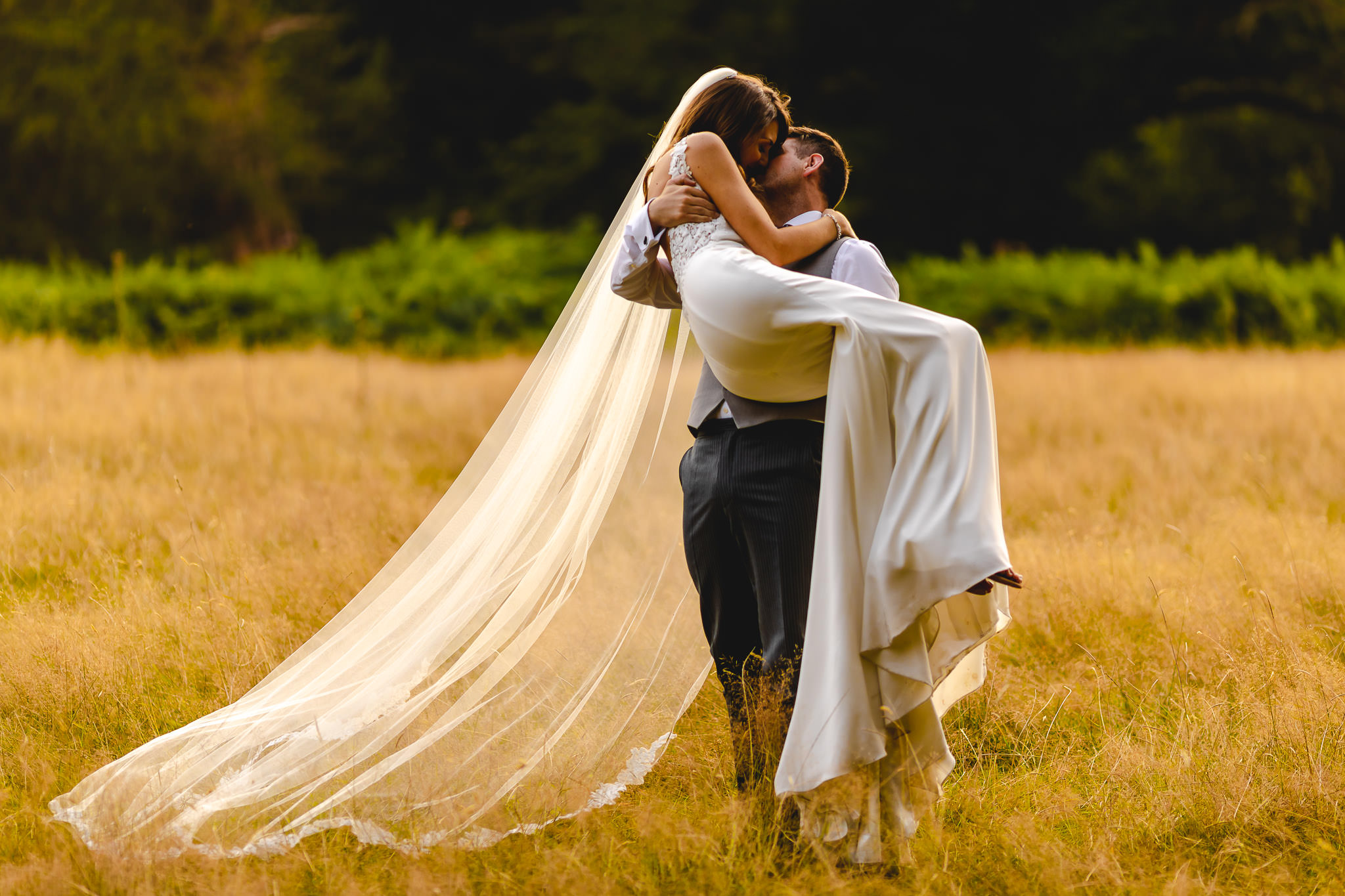 Read more about the article Peterstone Court Wedding, South Wales | Brecon Wedding