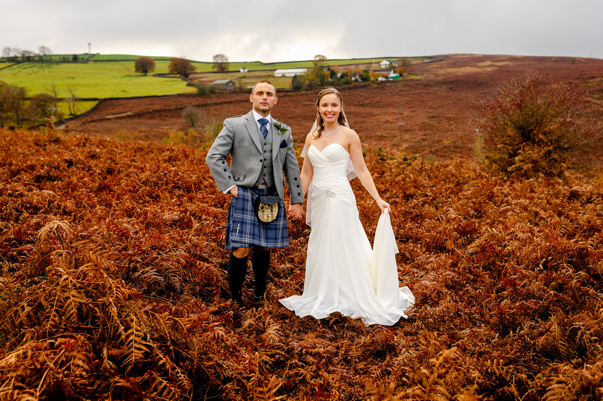 Read more about the article Llechwen Hall Wedding, South Wales | Sian and Gareth