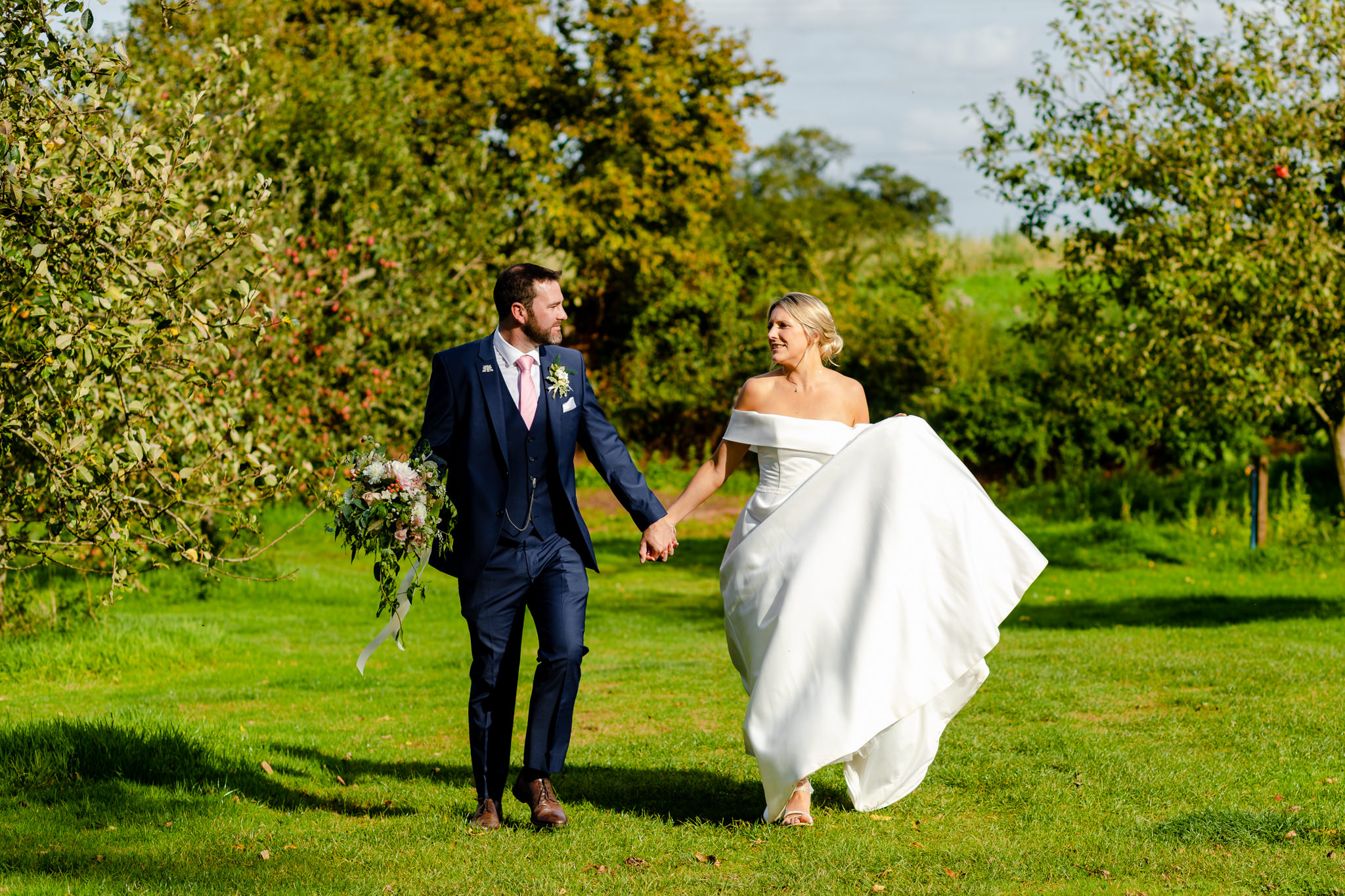 Somerset wedding photographer at Hunstile Organic Farm