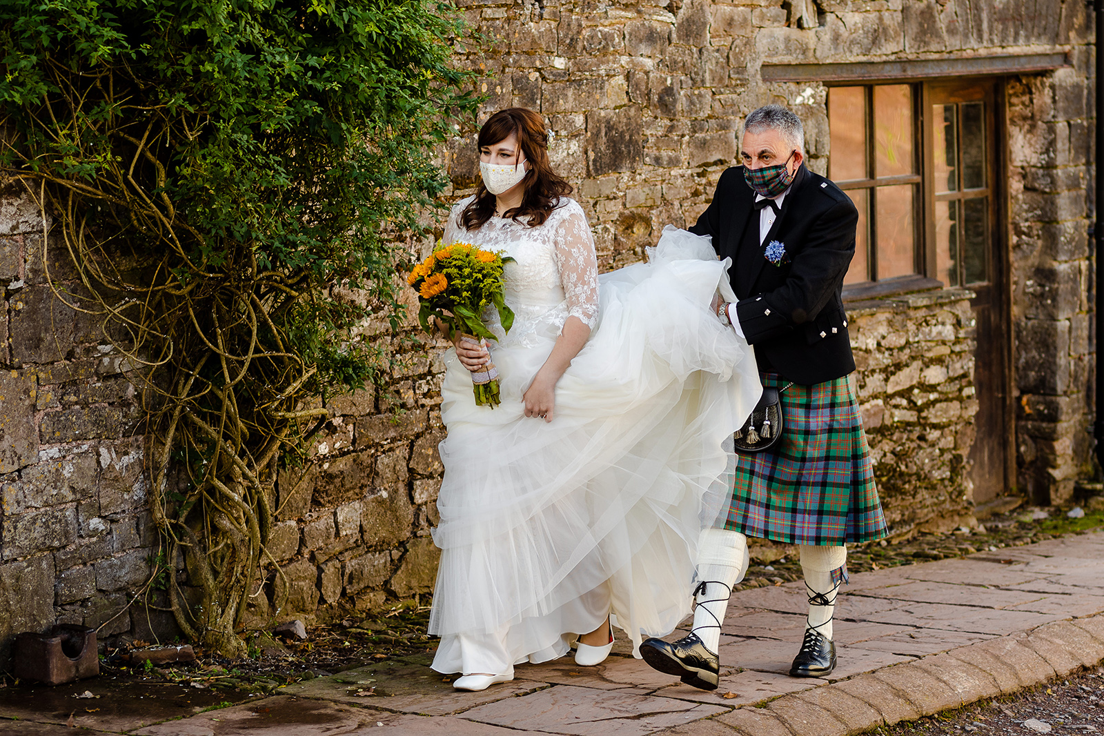 Carreg Cennen Castle and Farm wedding