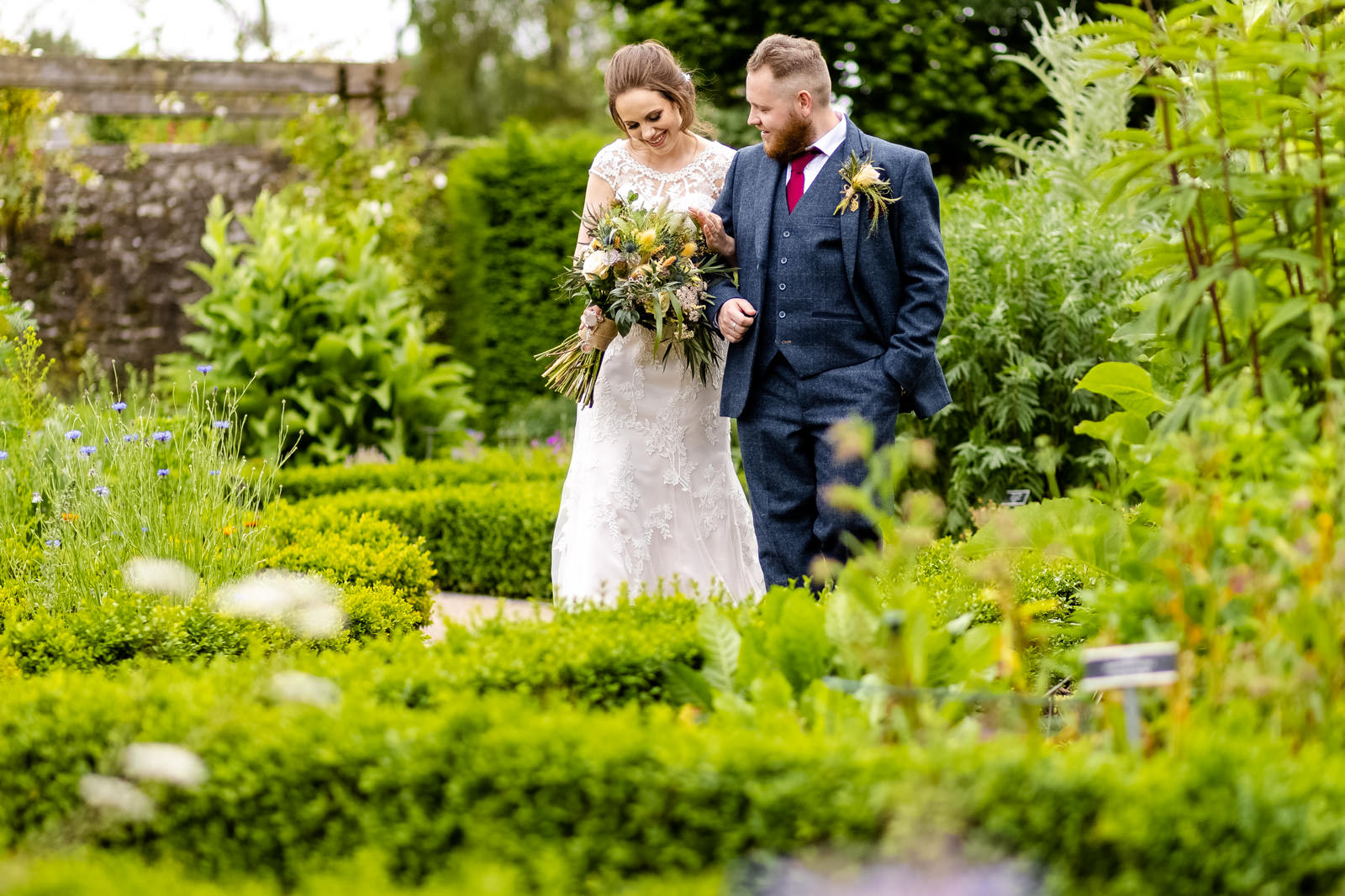 The Bear Hotel Wedding photography - Art by Design Photography