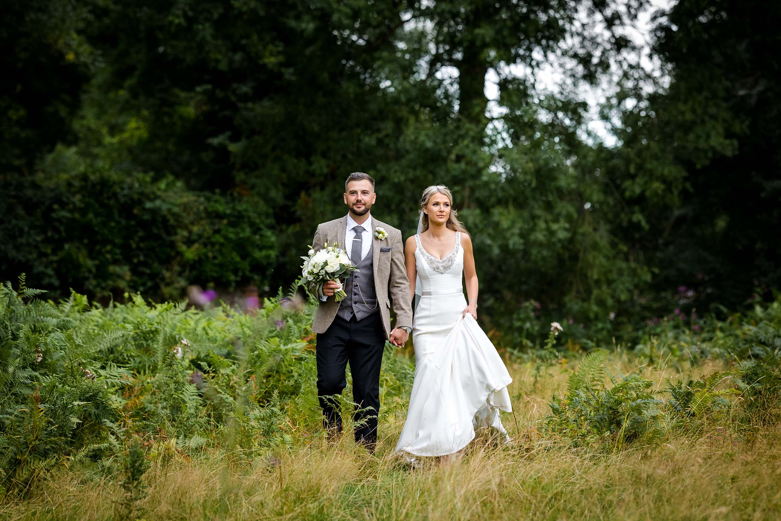 Read more about the article Jess & Adam | A Peterstone Court Wedding