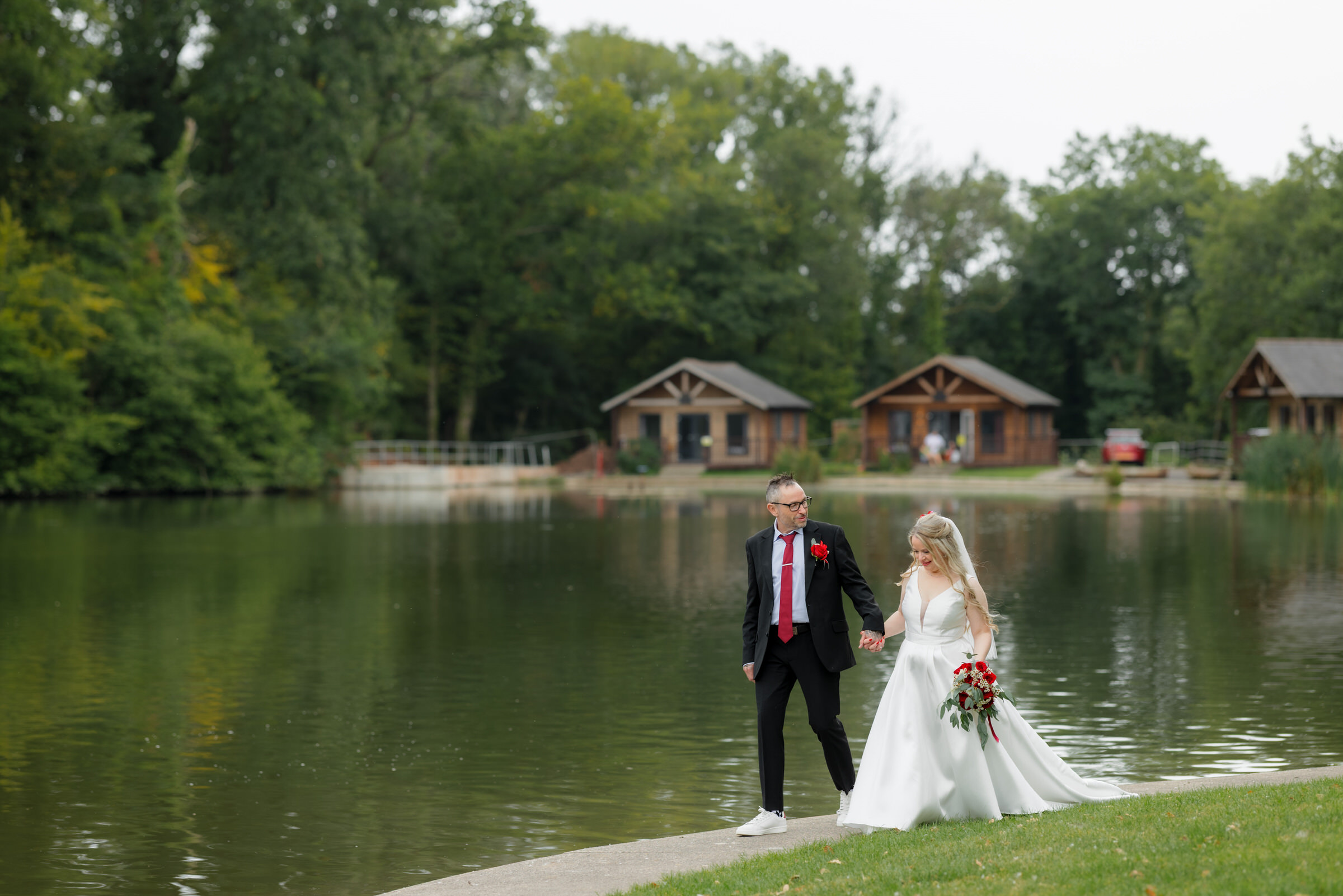 Canada Lodge and Lake Wedding Photographer