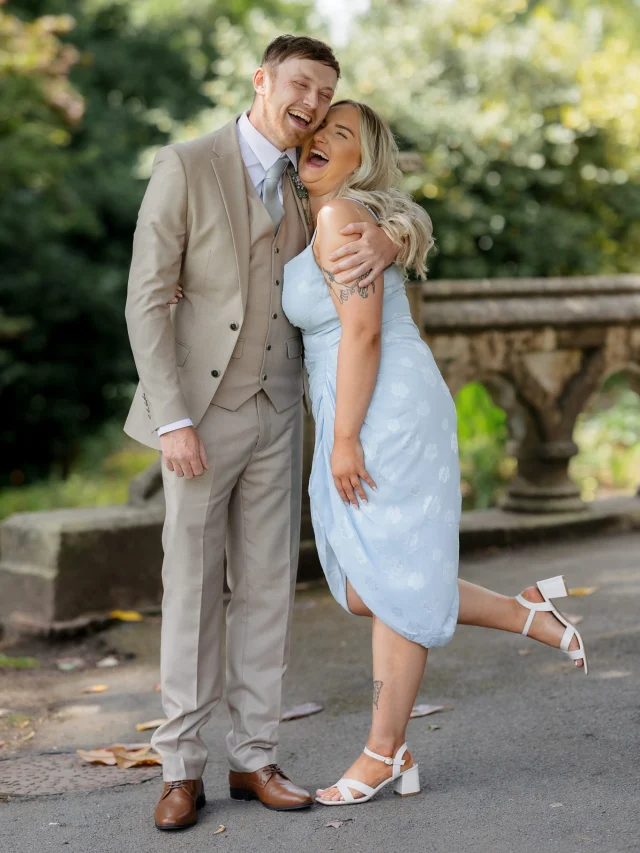 Wedding guest portraits 

You've made an effort to look sharp and stylish, so why not get a fantastic photo of you both at the wedding.

I'll be available all day, so don't hesitate to grab me for a natural and fun portrait. 

#weddingphotography #weddingguests #weddinggueststyle #weddingguestportraits #weddingphotographerwales