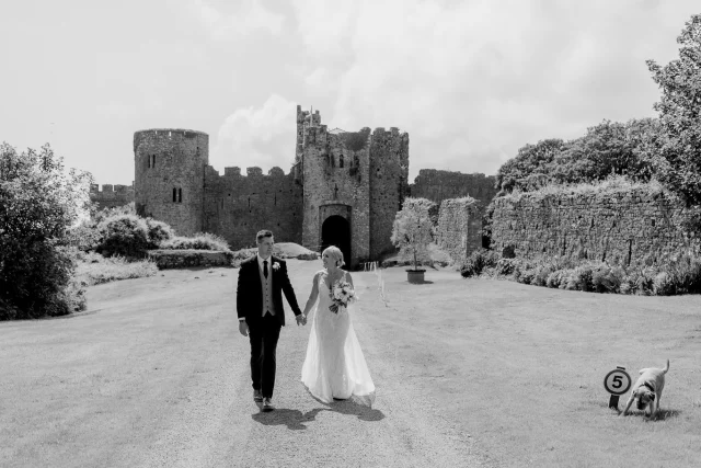 Hayley and Andy’s festival styled Manorbier Castle wedding story is now live on my site with the star guest  their border terrier - Brian. 

If I could sum up Hayley and Andy’s day in one word, it would be fun. Their festival-style wedding at Manorbier Castle in Pembrokeshire had everything: sunshine, sea views, garden games, a tipi party, and even a tug of war!

Click the link in my bio

Venue: @manorbiercastle
Flowers: @flowersbyannabel
MUA: @jopromakeup
Hair: @missjonessalon
Food: @feastpembrokeshire
Tea lights: @chapellanepottery
Tipi: @coastalcanvastipi