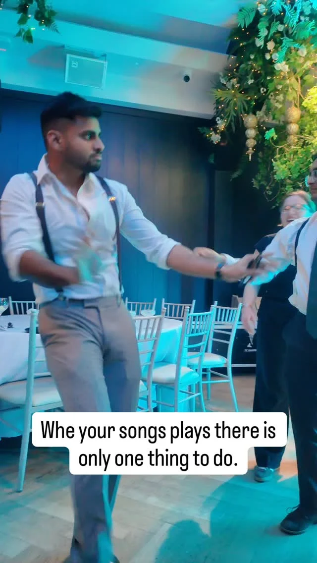 When the song 🎶 drops

Wedding Photographer Ireland & Wales

#weddingdisco #weddingfun #weddingparty