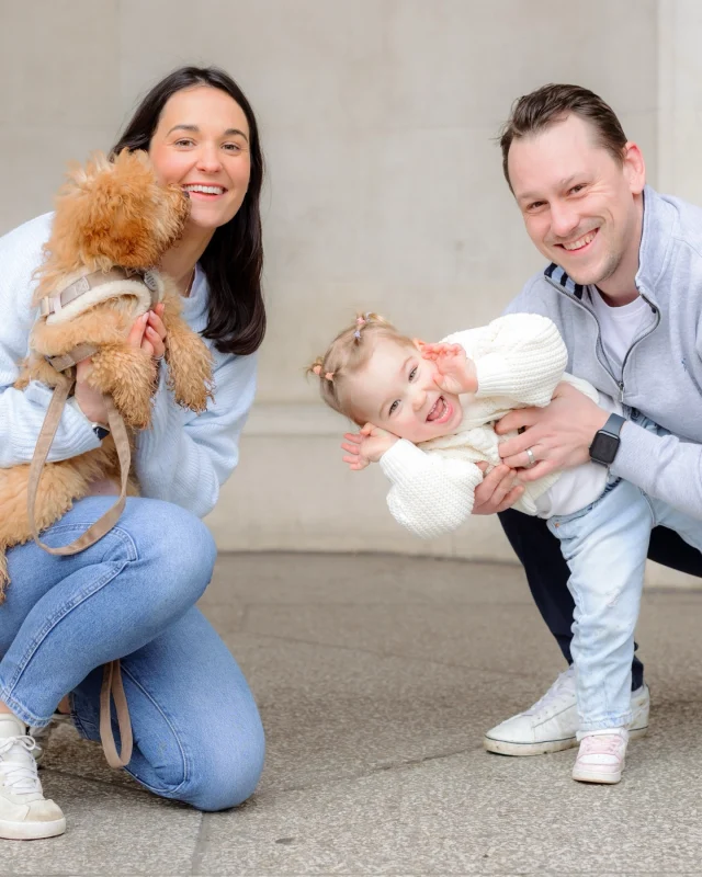 Family Photography | Just before Christmas I got to meet and photograph the Gumbleton family in Cardiff. 

Fun family photography on location that includes all the generations and the dogs.

DM for more info

#familyphotography #family #familyphotoshoot #familyphotographer #familyphotographercardiff