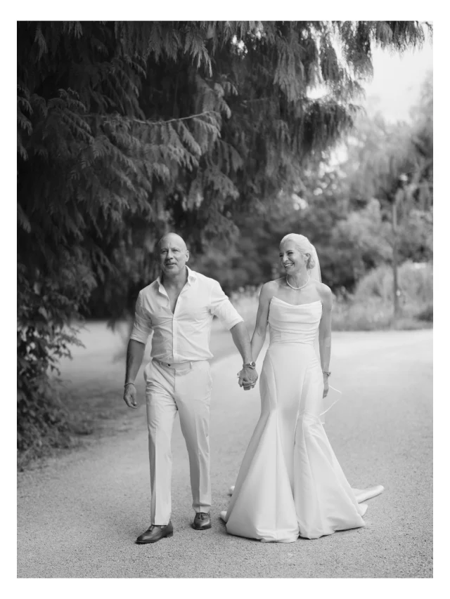 Gallery delivery day ❤️

Georgia and Matt, enjoying a quiet moment together. Wedding days are so busy and sometimes you just don’t get to say hello. Take time out just to go for walk and enjoy five minutes away from all the noise.

#naturalweddingportraits #pencoedhousewedding #naturalweddingphotography
